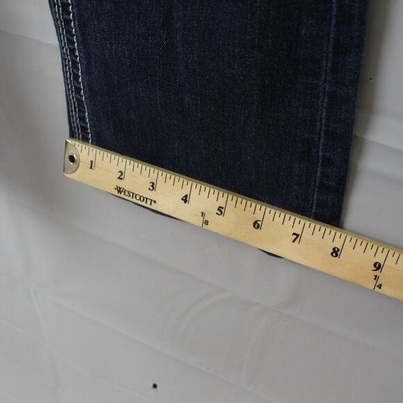 Sold - Picture 6 of 8